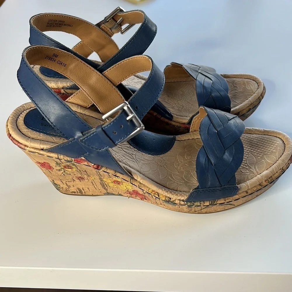 Born BOC Blue Leather Braided Strap Cork Floral Wedge Sandals Size 9
